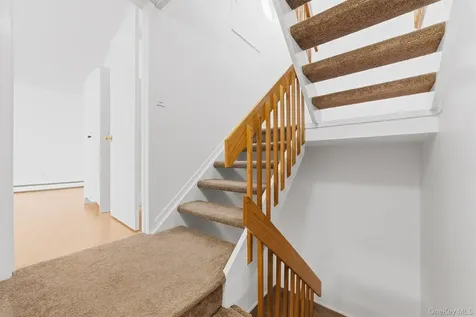 104 Ogden Avenue Dobbs Ferry NY 10522