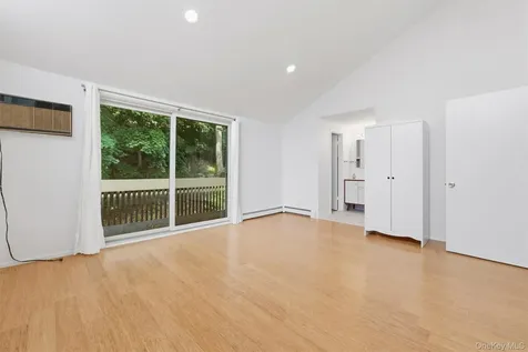 104 Ogden Avenue Dobbs Ferry NY 10522