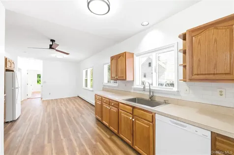 198 Myrtle Avenue Carmel NY 10512