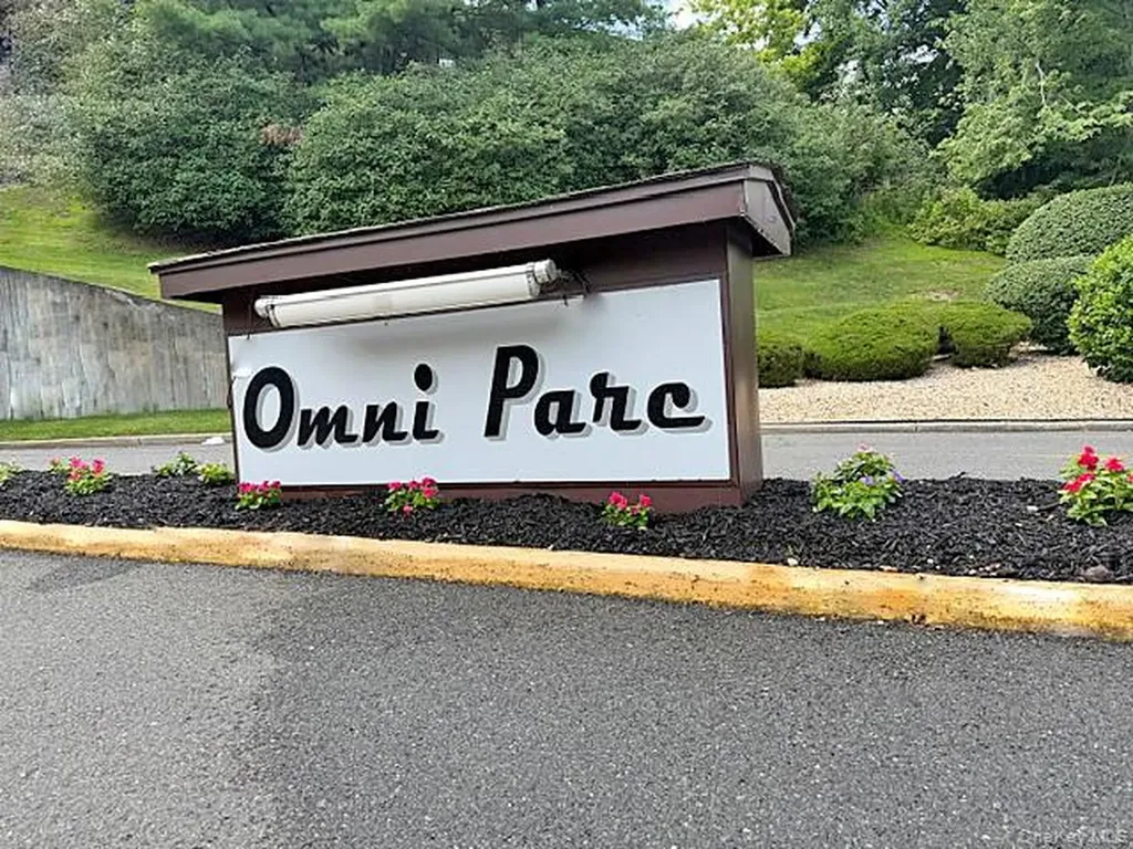 66 Omni Parc Drive Nanuet NY 10954