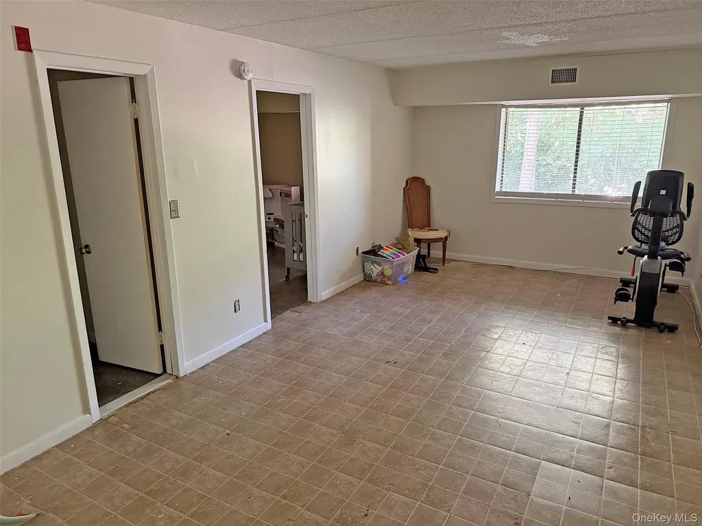 66 Omni Parc Drive Nanuet NY 10954