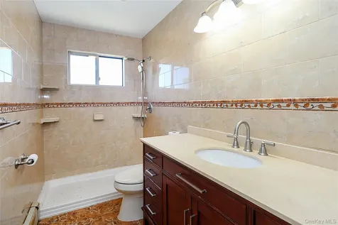 4 Patricia Court Bethpage NY 11714