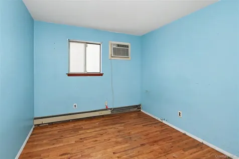 4 Patricia Court Bethpage NY 11714