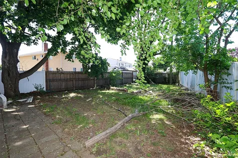 4 Patricia Court Bethpage NY 11714