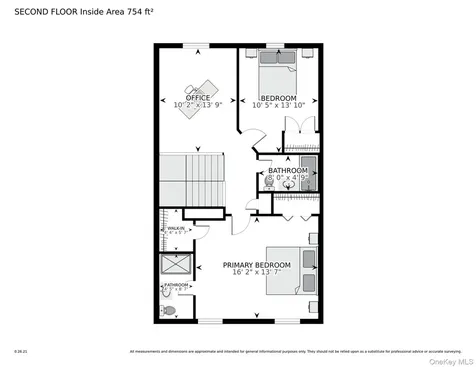 12 Hampton Way Woodbury NY 11797