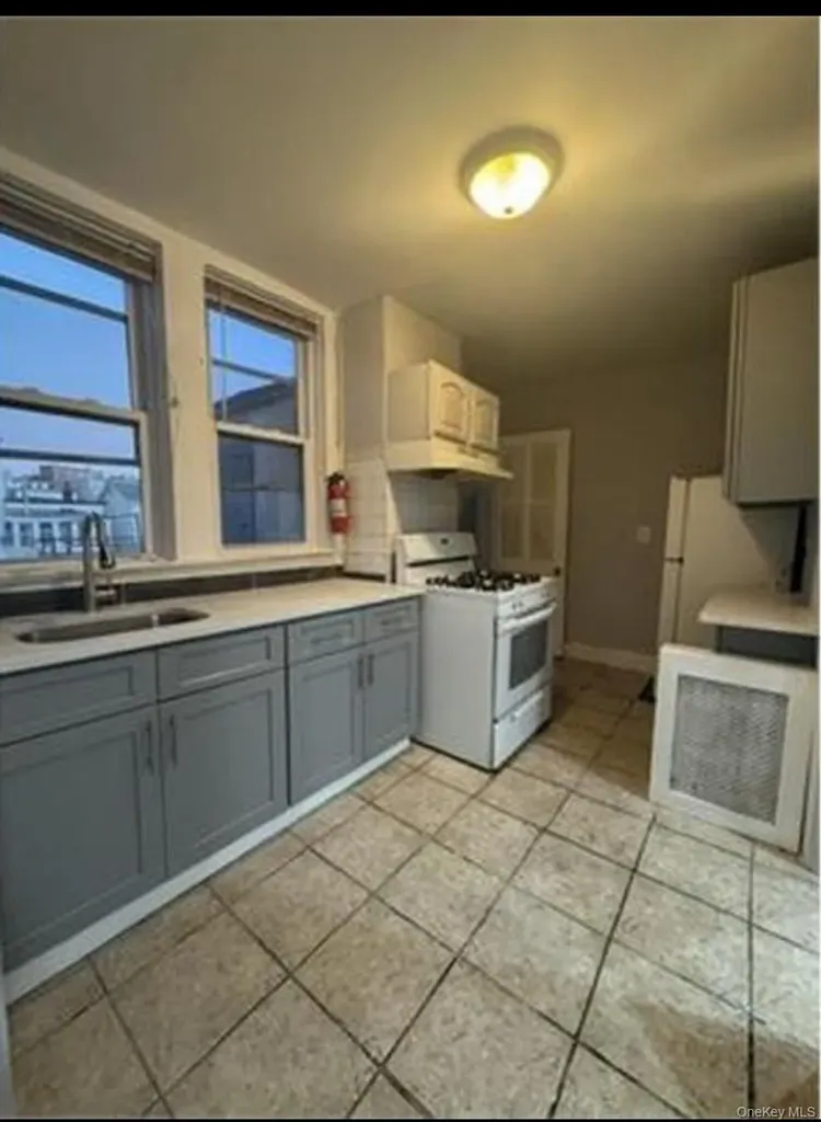 212 Buena Vista Avenue Yonkers NY 10701