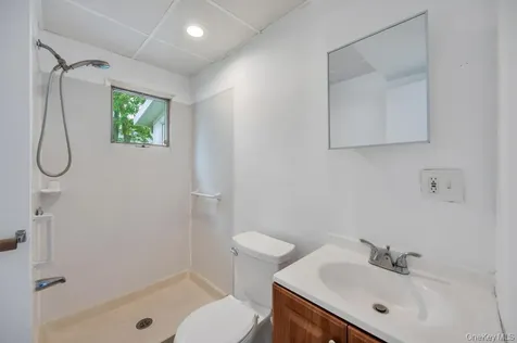 125 S 5th Street Bethpage NY 11714