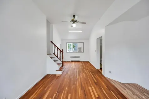 125 S 5th Street Bethpage NY 11714