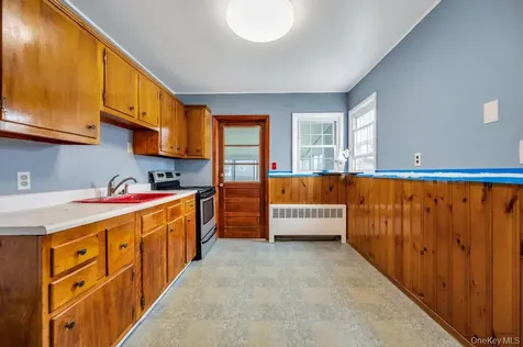 125 S 5th Street Bethpage NY 11714