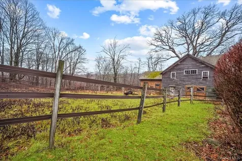 15 Inningwood Road Ossining NY 10562