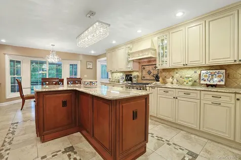 8 Dunmore Road New City NY 10956