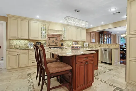 8 Dunmore Road New City NY 10956