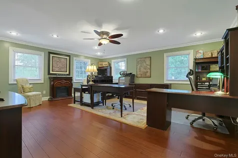 8 Dunmore Road New City NY 10956