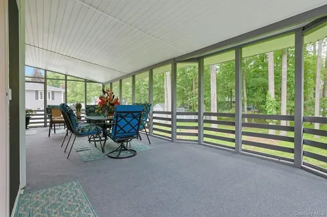 8 Dunmore Road New City NY 10956