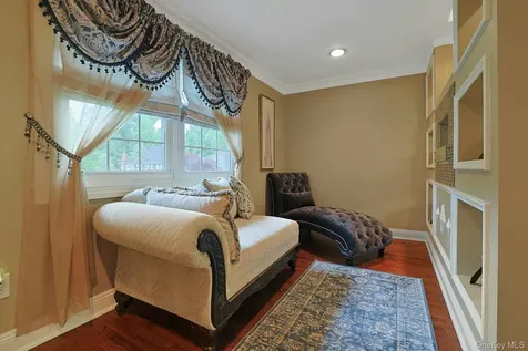 8 Dunmore Road New City NY 10956