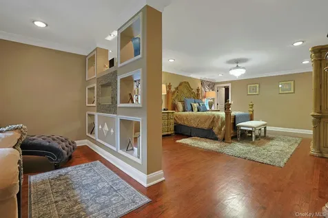 8 Dunmore Road New City NY 10956