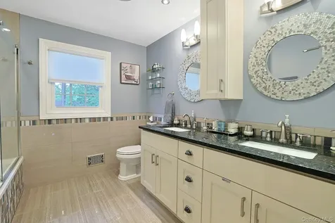 8 Dunmore Road New City NY 10956