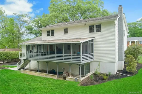 8 Dunmore Road New City NY 10956