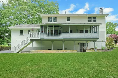 8 Dunmore Road New City NY 10956