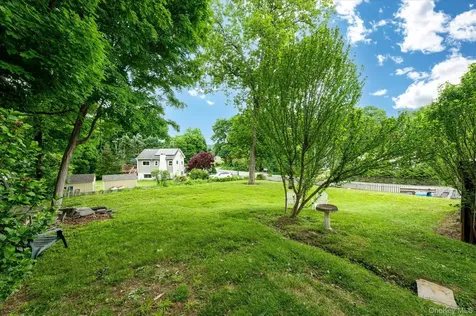 21 Saginaw Road Patterson NY 12563