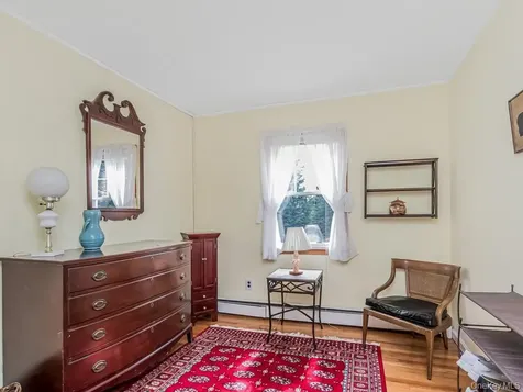 211 Warren Avenue Hawthorne NY 10532