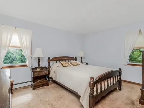 211 Warren Avenue Hawthorne NY 10532