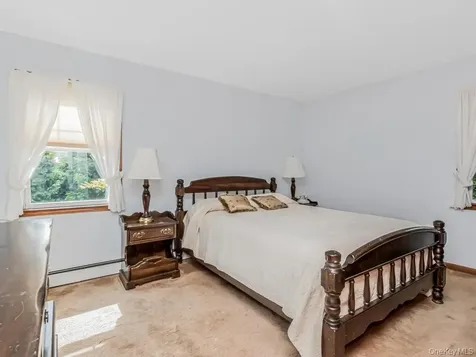 211 Warren Avenue Hawthorne NY 10532