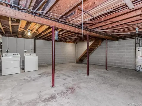 211 Warren Avenue Hawthorne NY 10532
