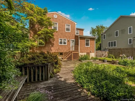 211 Warren Avenue Hawthorne NY 10532