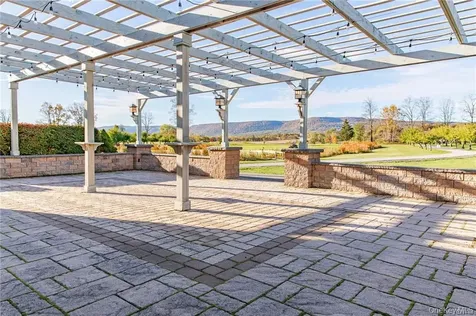 6700 Dunnsville Road Call Listing Agent NY 12009