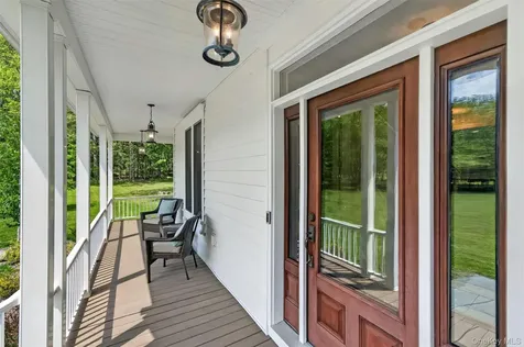 28 Bethlehem Road New Windsor NY 12553