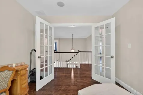 28 Bethlehem Road New Windsor NY 12553