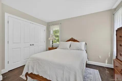 28 Bethlehem Road New Windsor NY 12553