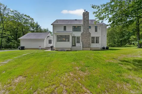 28 Bethlehem Road New Windsor NY 12553
