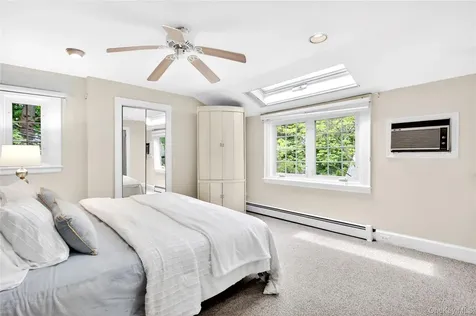 10 Crescent Road Port Washington NY 11050