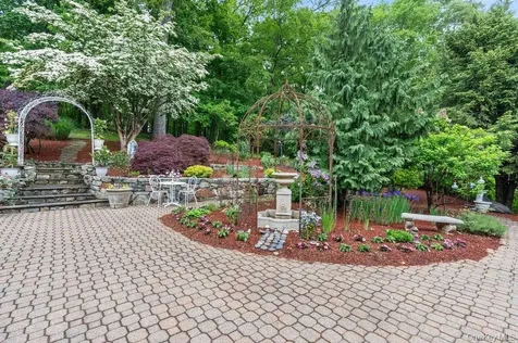266 Shear Hill Road Mahopac NY 10541