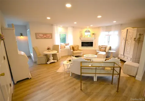 266 Shear Hill Road Mahopac NY 10541