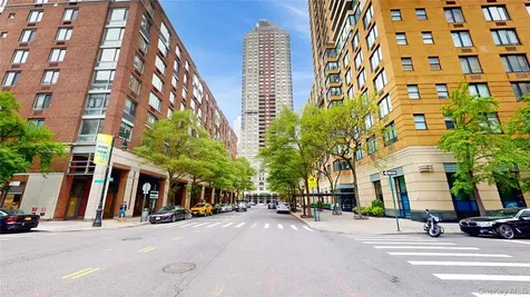 200 Rector Place New York (manhattan) NY 10280