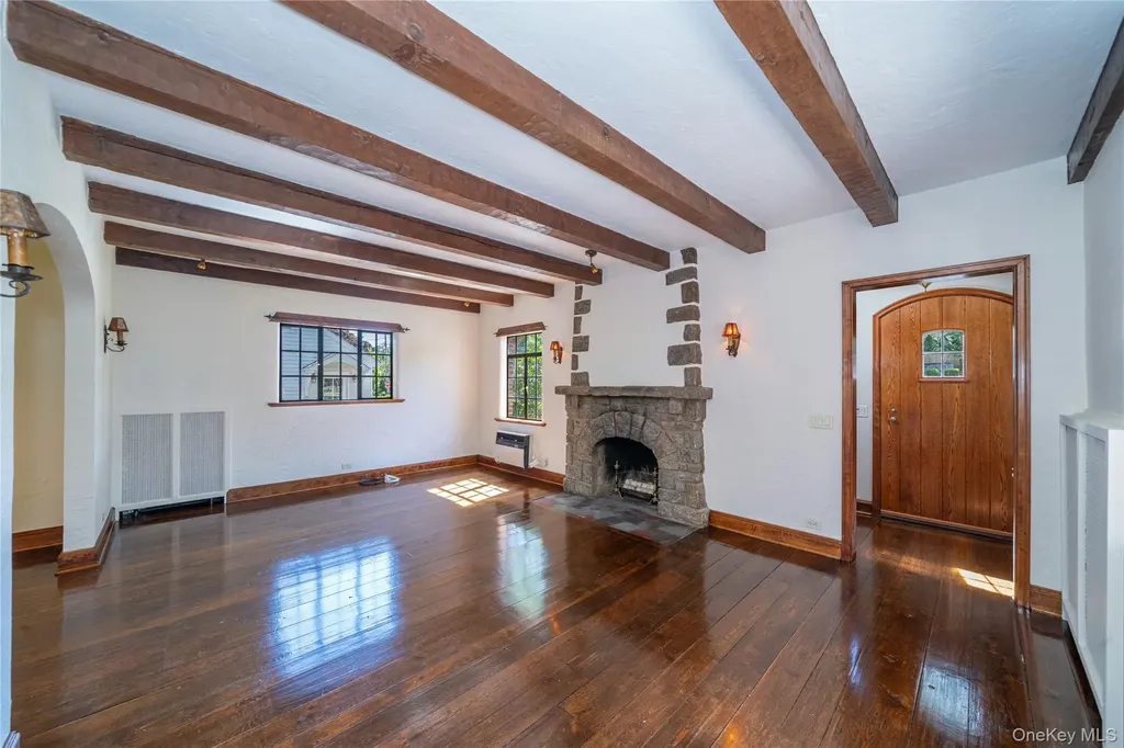 103 Manhattan Avenue Tuckahoe NY 10707