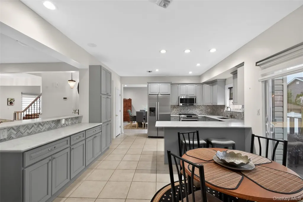 3341 Colony Drive Baldwin Harbor NY 11510