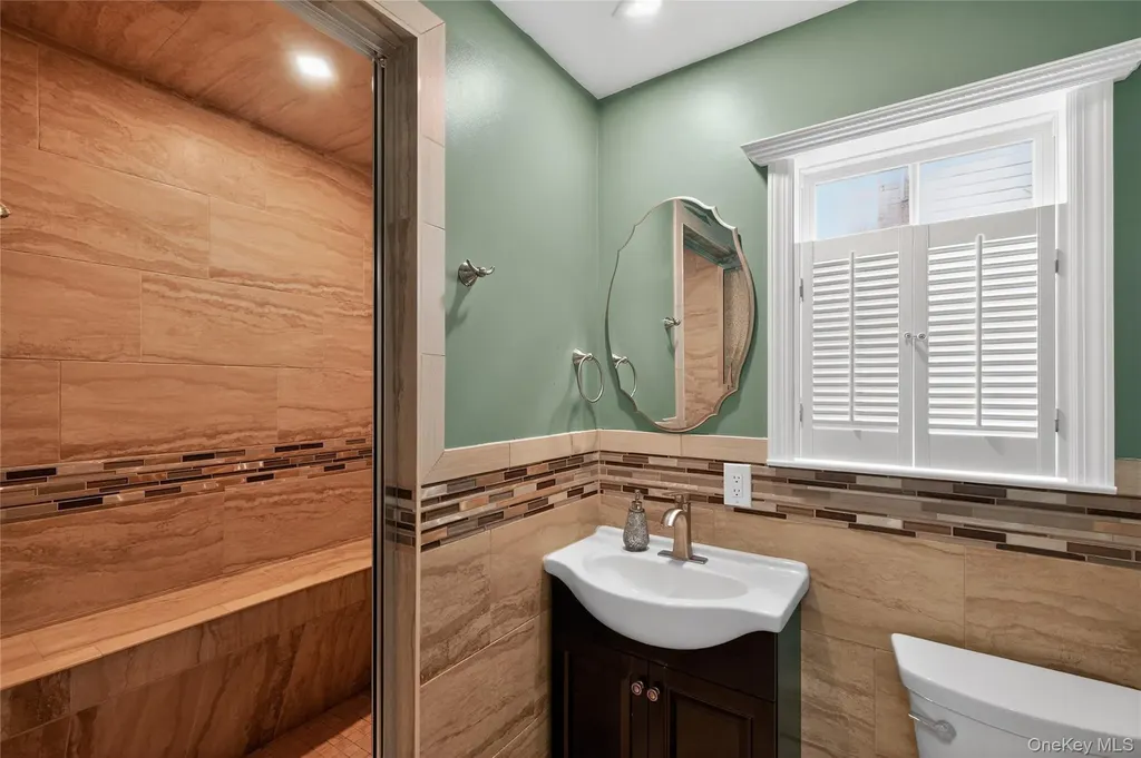 3341 Colony Drive Baldwin Harbor NY 11510
