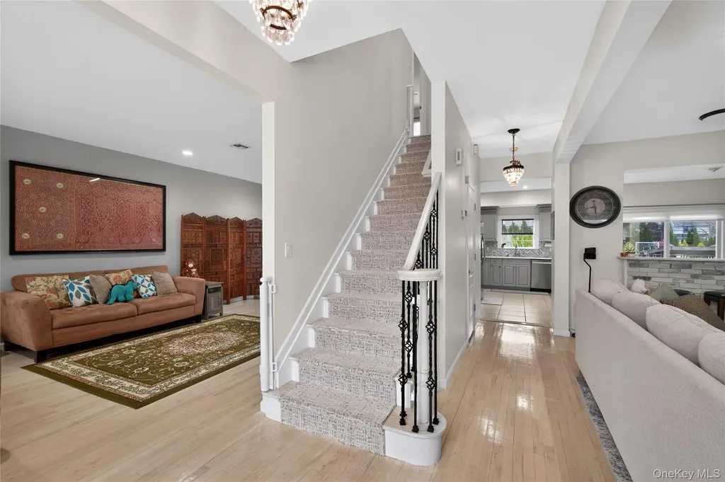 3341 Colony Drive Baldwin Harbor NY 11510