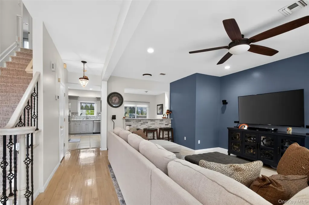 3341 Colony Drive Baldwin Harbor NY 11510