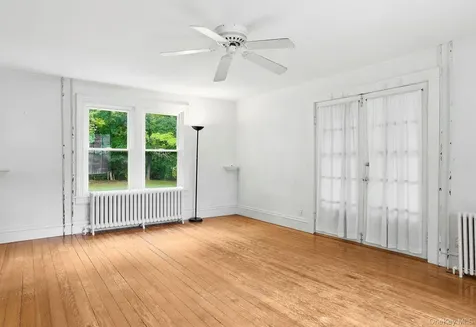 16 Hornbeck Road Poughkeepsie NY 12603