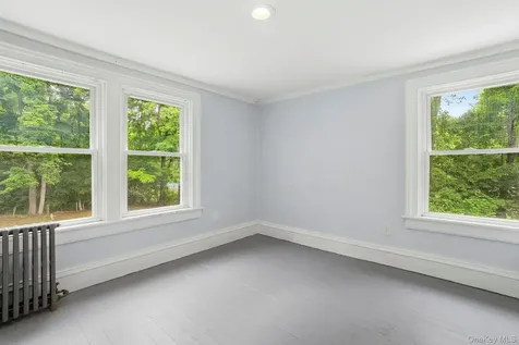 16 Hornbeck Road Poughkeepsie NY 12603