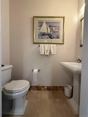 424 Trump Park Shrub Oak NY 10588