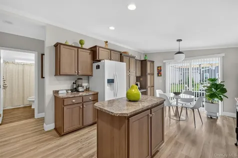 10 Orlando Drive Poughkeepsie NY 12603
