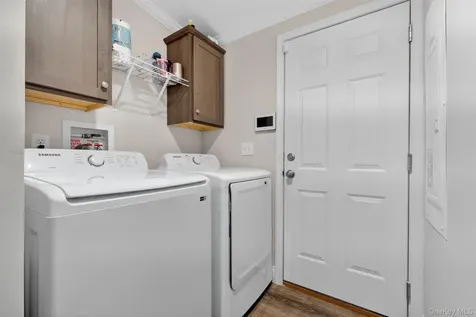 10 Orlando Drive Poughkeepsie NY 12603