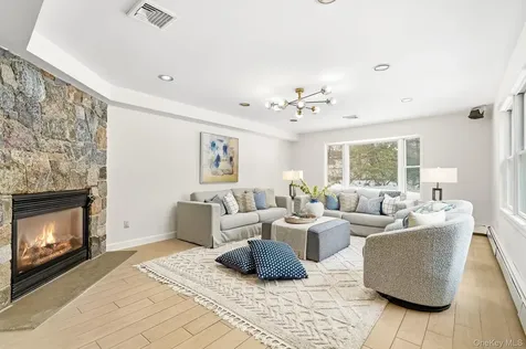 39 Lambert Lane New Rochelle NY 10804