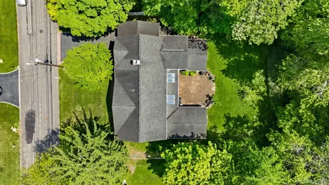 39 Lambert Lane New Rochelle NY 10804